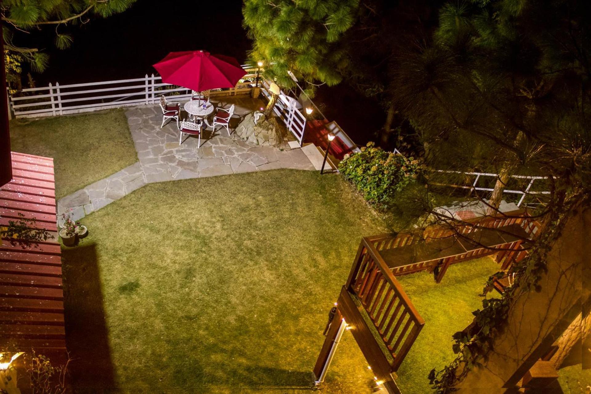 Stayvista At Bellevue With Outdoor Jacuzzi Kasauli Exterior foto